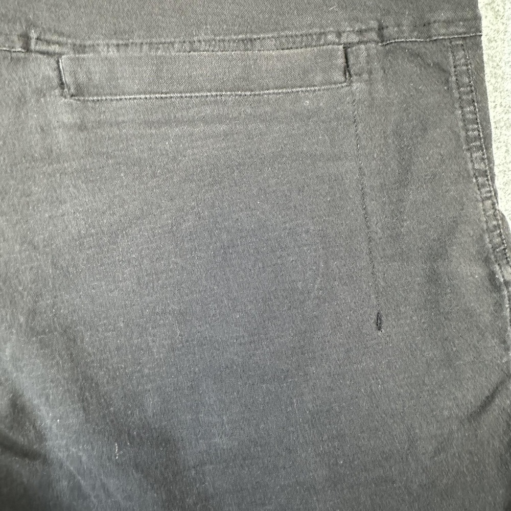 Lululemon Shorts Mens 36 Black Classic Chino Casual Stretch Summer Athletic - Picture 6 of 10